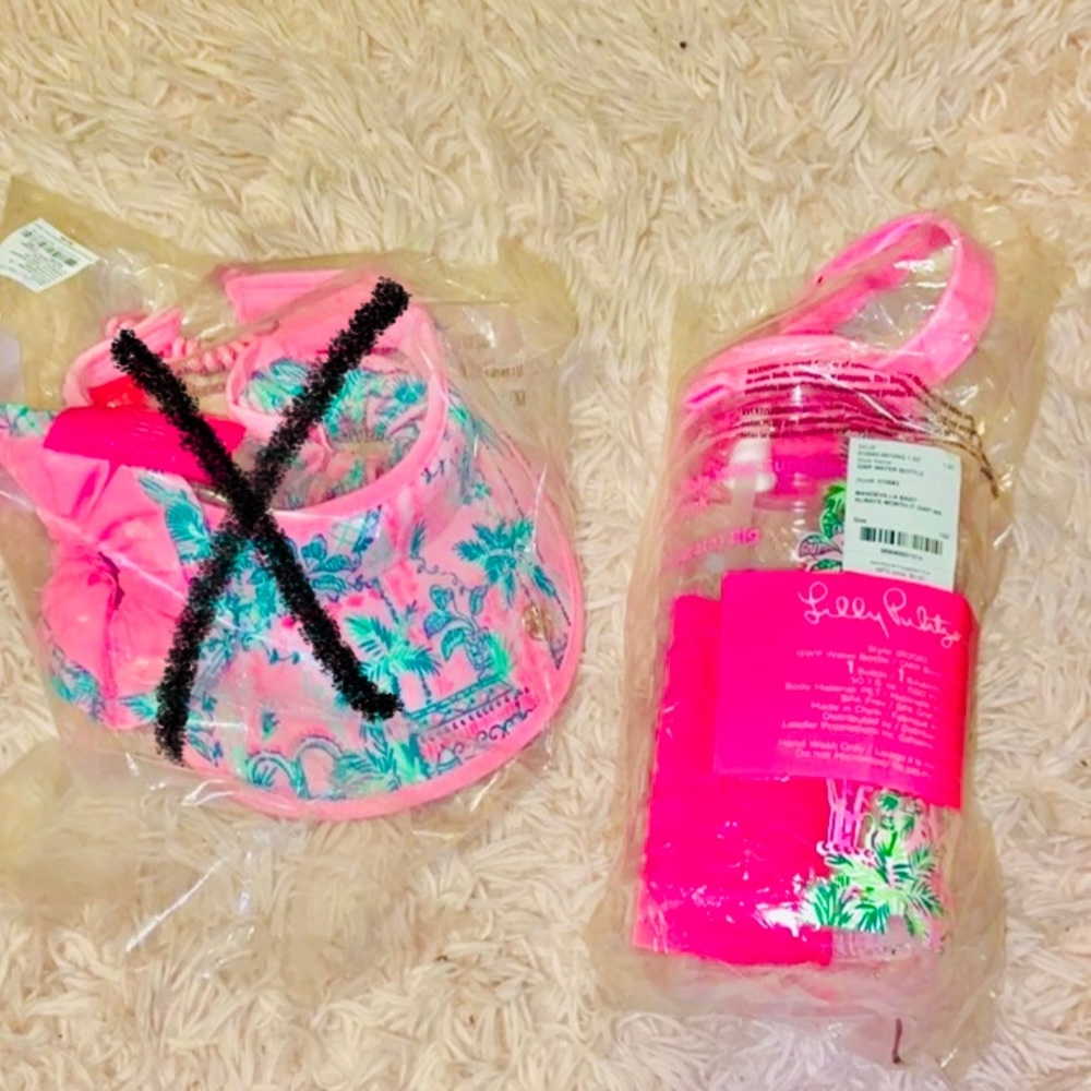 BNIP Lilly Pulitzer GWP- XL Water Bottle & Carrying Strap - Picture 4 of 10